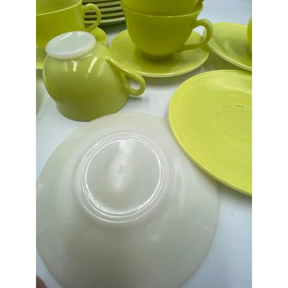 Hazel Atlas Ovide Platonite Neon Yellow Tea Cup + Saucer Set w‎ Plates Set of 6